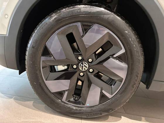 VOLKSWAGEN T-CROSS 1.0 200 TSI TOTAL FLEX COMFORTLINE AUTOMÁTICO
